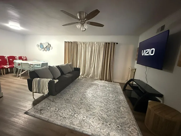 1723 S Perkins Rd — Photo 4