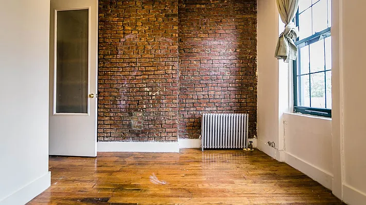 Rented by Nooklyn NYC LLC | media 7