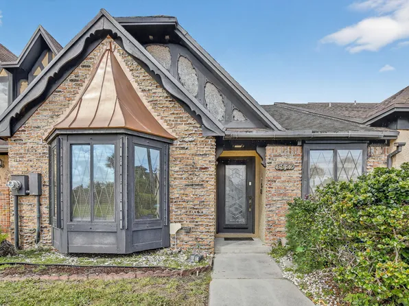 8957 NW 44th Court, Sunrise, FL 33351