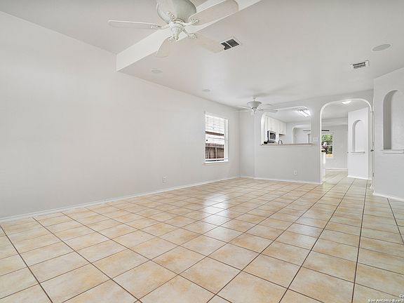4th image of 4122 E Bear Oak Path