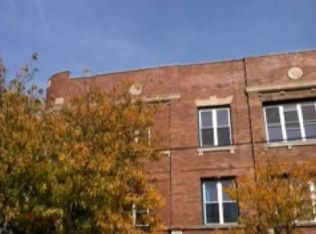 2140 W Van Buren St STE 4, Chicago, IL 60612