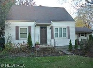 621 Palmetto Ave, Akron, OH 44306