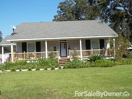 1st image of 406 Quail Run Dr