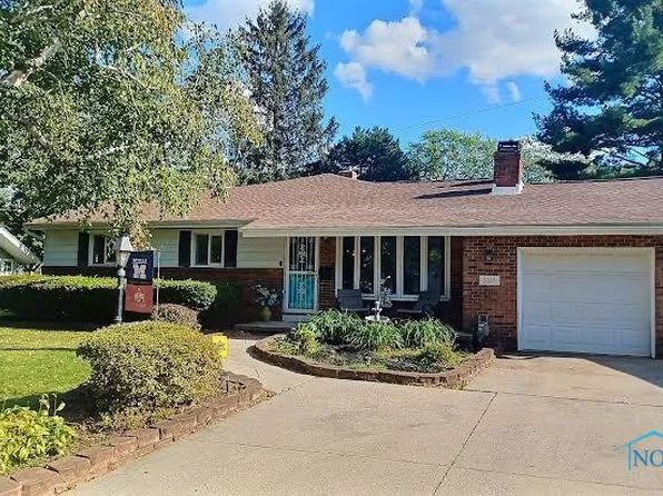 3119 Mona Ln, Toledo, OH 43613