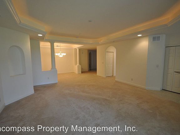 4th image of 21609 Baccarat Ln