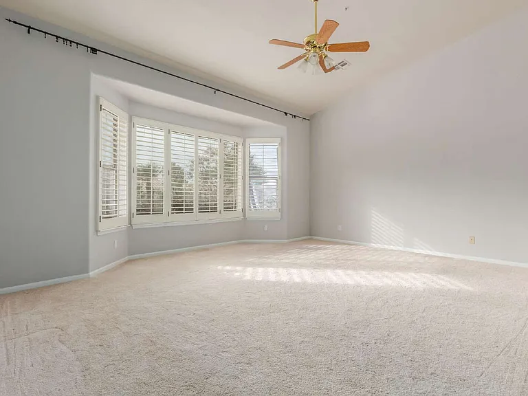 12591 E Paradise Dr — Photo 24