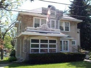 53 Crighton Ave, Elgin, IL 60123