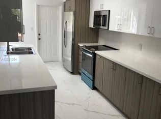 7430 W 17th Ave, Hialeah, FL 33014