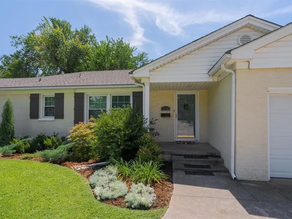 1110 Glenwood Ave, Nichols Hills, OK 73116