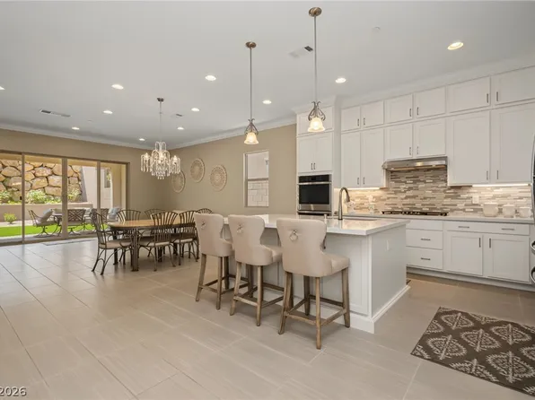 287 Nine Mile Creek Dr, Las Vegas, NV 89138