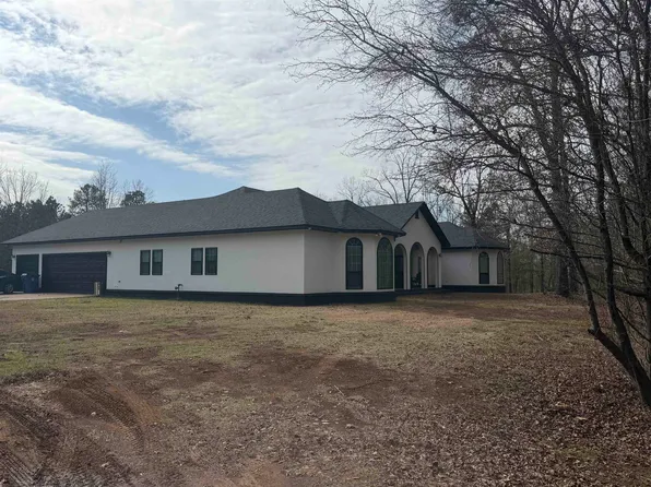 2421 Sulphur Springs Rd, Malvern, AR 72104