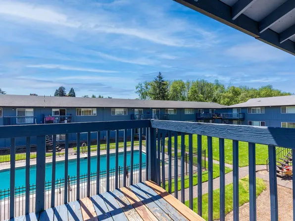 Forty9 Jamieson Apartments