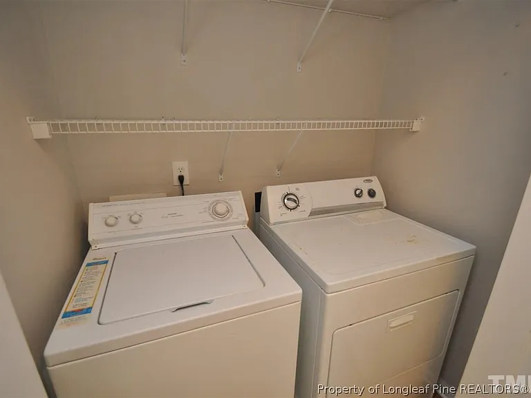 5909 Rivercliff Ct — Photo 12