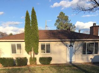 3093 Harrison Ave, Rochester Hills, MI 48307