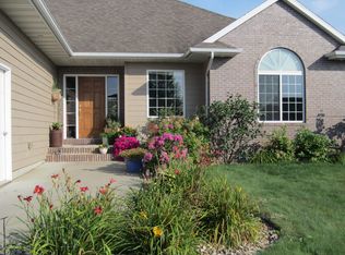 408 N Westview Dr, Brandon, SD 57005