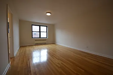 Rented by Silverstein Collection LLC 