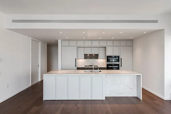 Rented by Nest Seekers International | media 3