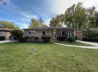 22006 E Thirteen Mile Rd, Saint Clair Shores, MI 48082