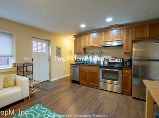 437 NE Graham St #A, Portland, OR 97212