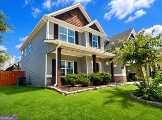 15 Lynnfield Dr, Newnan, GA 30263