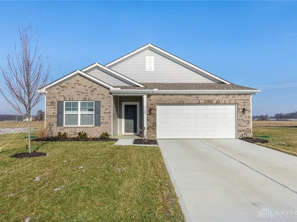 1109 Honeydew Dr, Tipp City, OH 45371