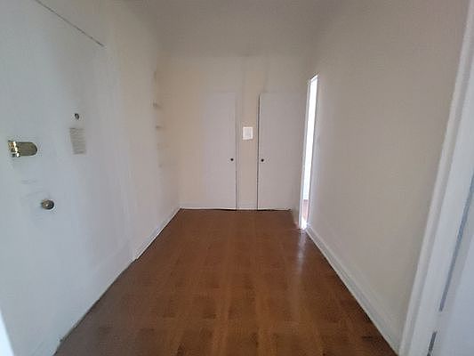 5th image of 2325 Ocean Ave #6F