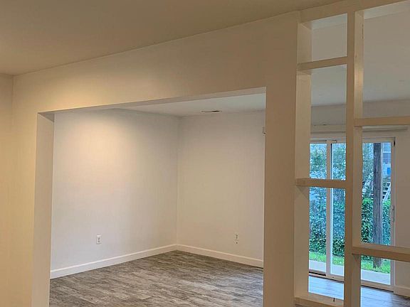 3rd image of 61 Quartz Rd