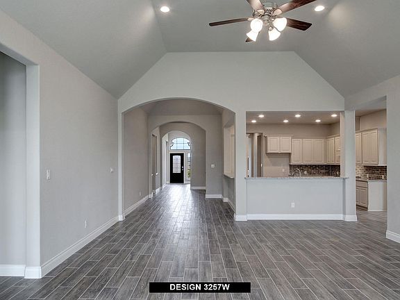 3rd image of 2055 Cottonwood Way