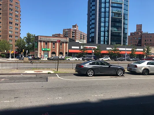 Rented by 18 REALTY | media 13