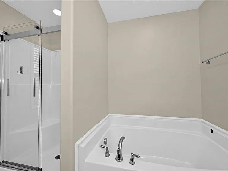 1104 Brownstone Way — Photo 12