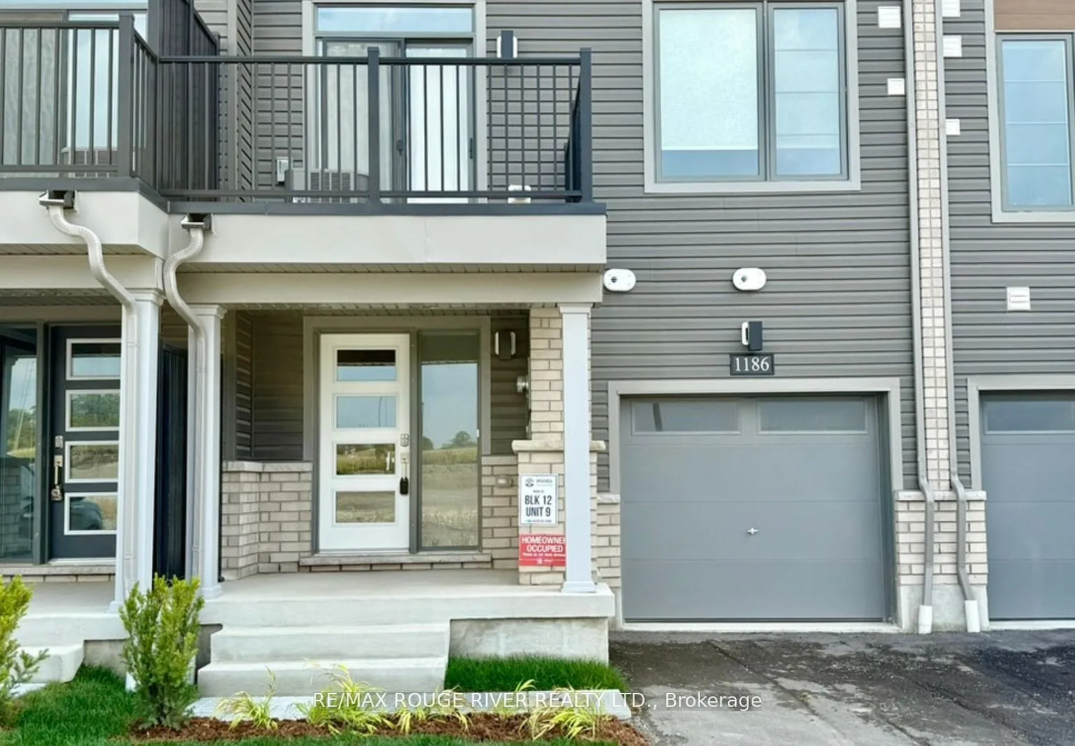 2 bed, $2,500 — Photo 2