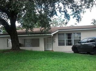 6341 Harding St, Hollywood, FL 33024