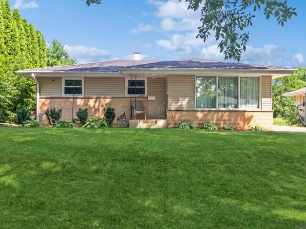 4566 West Kiley AVENUE, Milwaukee, WI 53223