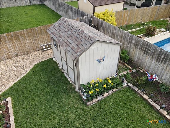 4th image of 1215 Juneberry Park Dr