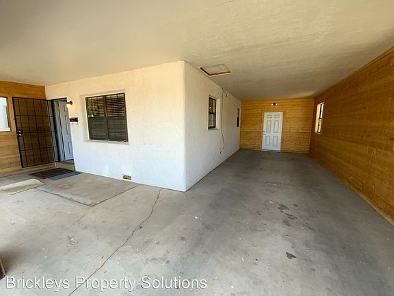 2nd image of 5504 Summer Ave NE