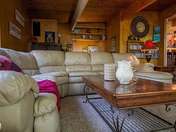 4th image of 20240 Pleasantview Dr #1/193