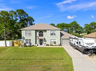 817 SE Damask Ave, Port Saint Lucie, FL 34983
