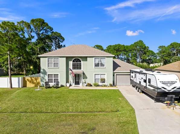 817 SE Damask Avenue, Port St Lucie, FL 34983