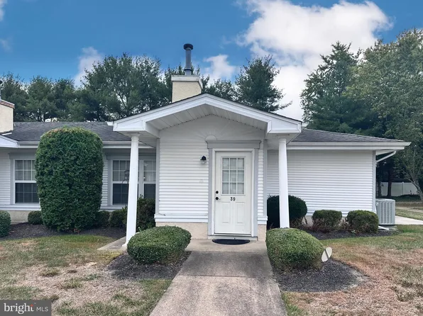 2139 E Chestnut Ave APT 39, Vineland, NJ 08361