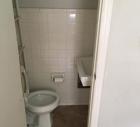 4th image of 3651 Delgany Dr #5