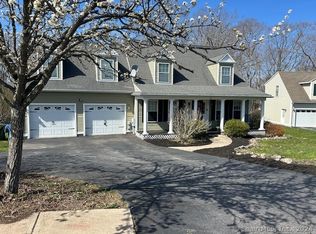 73 Alice Street Ext, Norwich, CT 06360
