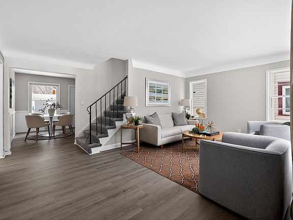3rd image of 3022 Sheridan Ave N