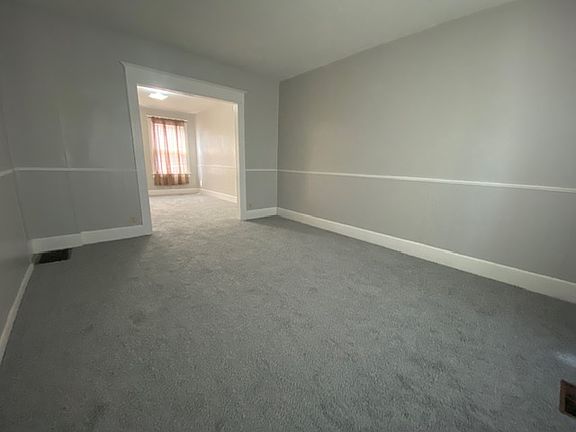5th image of 1026 1/2 Laurel St #1026-1/2