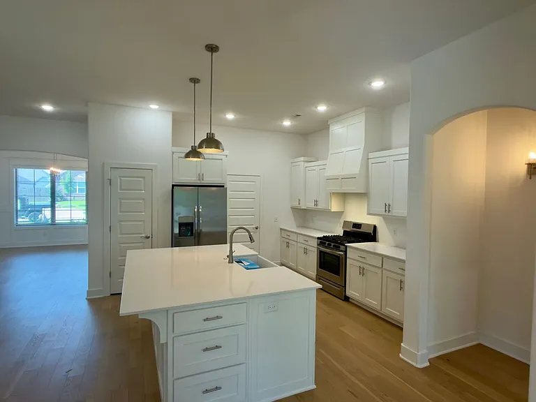 3009 E Coolridge St — Photo 6