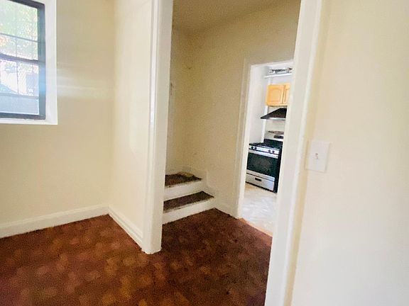 2nd image of 2390 Davidson Ave