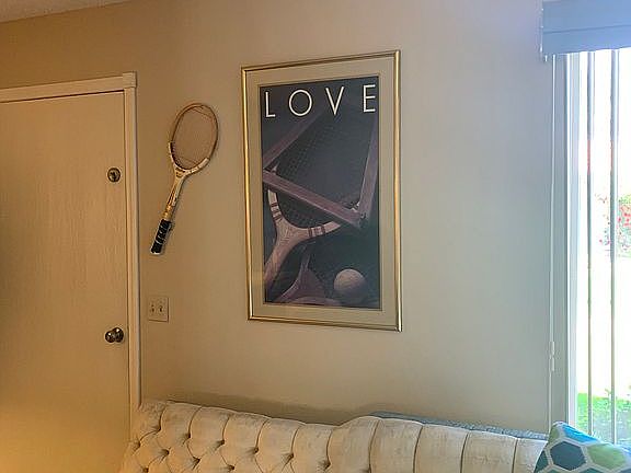 Beautiful artwork throughout