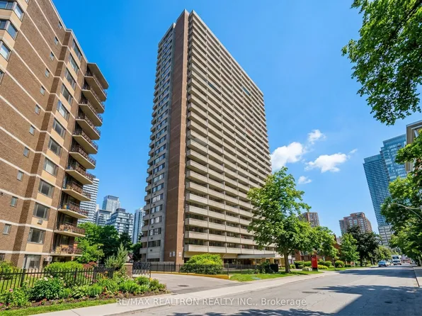 33 Isabella St, Toronto, ON