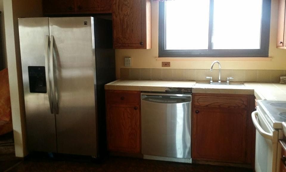 2nd image of 51 Canterbury Ave