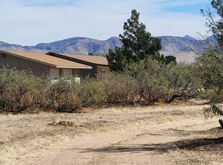 13338 S Falling Star Ln, Pearce, AZ 85625