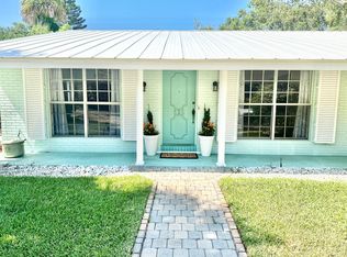 525 Indian Lilac Rd, Vero Beach, FL 32963